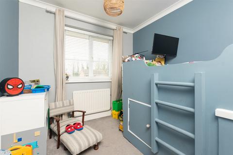 24 Olivers Mill, New Ash Green, Longfield, DA3 8RE