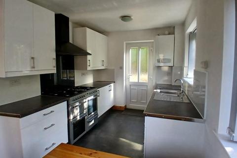 2 bedroom link detached house for sale, Wellfield Court, Matlock DE4