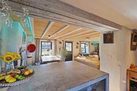 1, Ivy Cottage Chapel Hill, Porthtowan, Truro, TR4 8AS