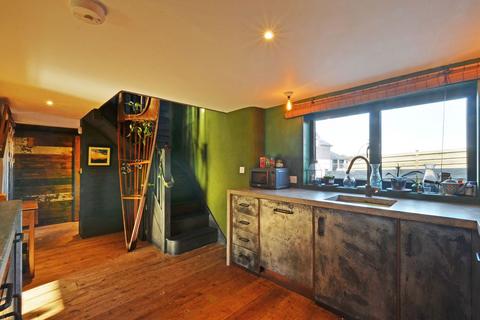 1, Ivy Cottage Chapel Hill, Porthtowan, Truro, TR4 8AS