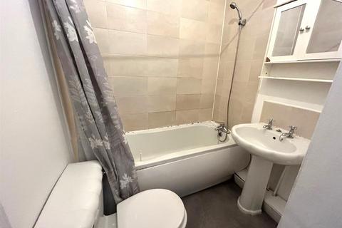 804 Atherton Road, Hindley Green, Wigan, WN2 4SB