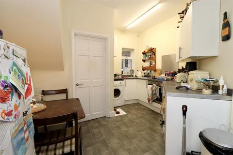 2 bedroom terraced house for sale, Market Place, Market Weighton, York