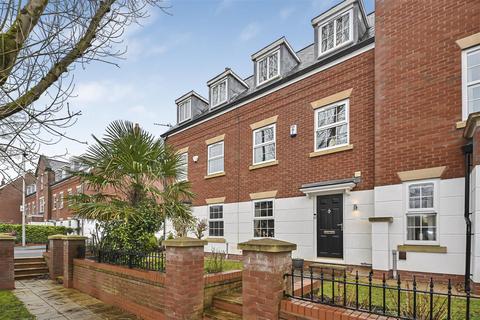 4 bedroom mews for sale, Leigh Road, Leigh