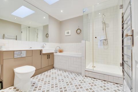 33 Rosebery Road, Chelmsford, CM2 0TU