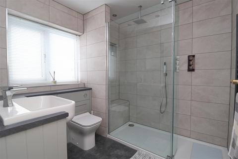 11 Birchfield Drive, Worksop, S80 3DX