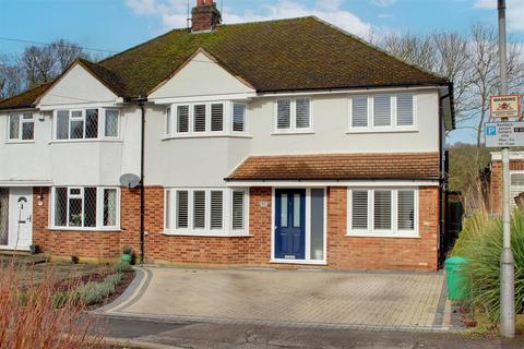 4 bedroom semi-detached house for sale, Peplins Way, Brookmans Park AL9