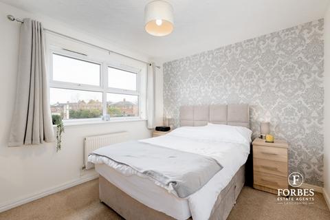 19 Farington Gate, Leyland, PR25 3NF
