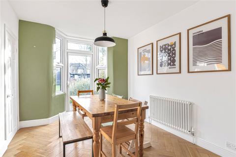 76 Honley Road, London, SE6 2JB