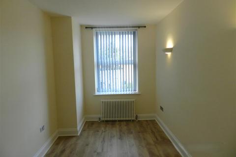 2 bedroom apartment to rent, Tenby House, Fairplace Terrace, Okehampton