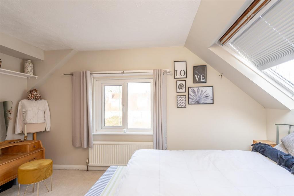 Bedroom 3.jpg