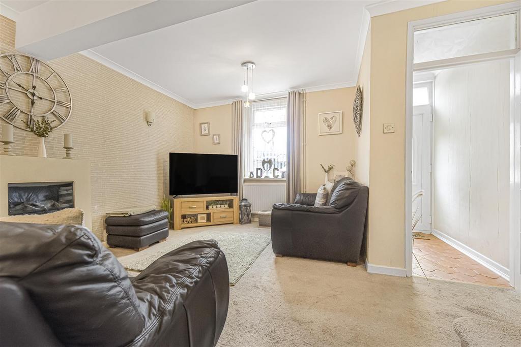 Lounge/dining room