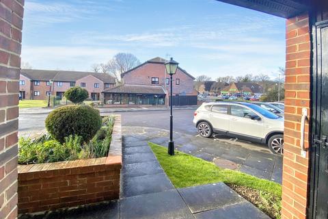 undefined, Loudon Way, Ashford TN23