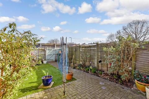 2 bedroom terraced house for sale, Masters Crescent, Laindon, Essex