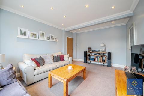 5 Elm Road, Romford, RM7 8HH