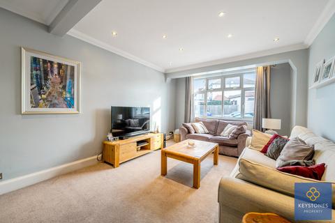 5 Elm Road, Romford, RM7 8HH