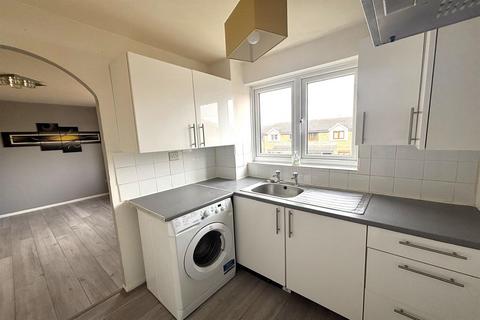 101 Howard Close, Waltham Abbey, EN9 1XB