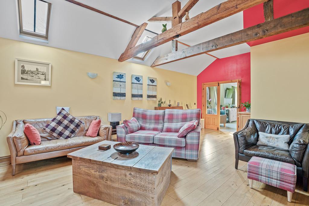 Sitting room 3