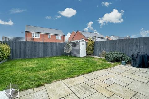 2 bedroom detached house for sale, Penguin Parade, Stanway