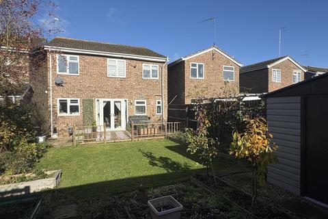 4 bedroom detached house for sale, Poplars Road, Banbury, OX17