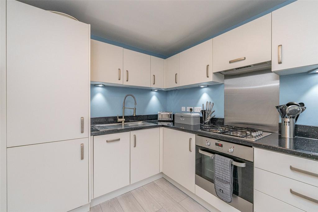 Kitchen Alt
