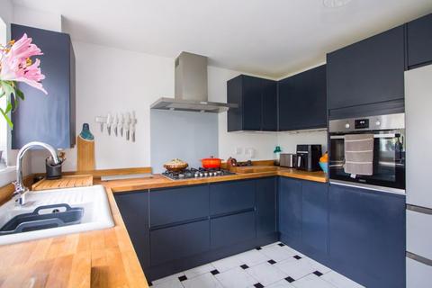 2 Cannington Close, Sully, Penarth, CF64 5EU