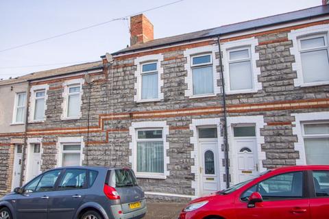 3 bedroom terraced house for sale, Charlotte Street, Cogan, Penarth