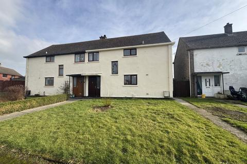 4 bedroom semi-detached house for sale, Traffwll Road, Holyhead, LL65