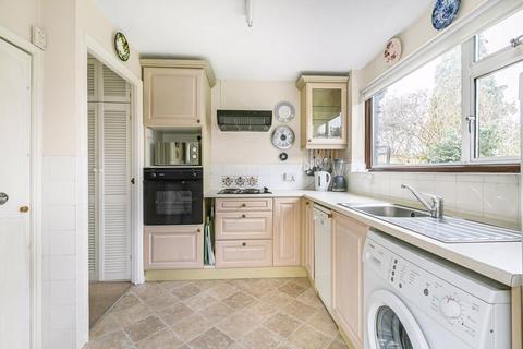 3 bedroom semi-detached house for sale, Griffin Way, Bookham