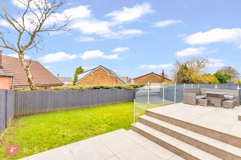 4 bedroom detached house for sale, Highfield Road, Rochdale OL11