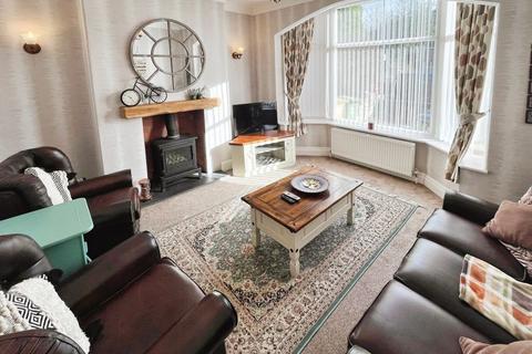 3 bedroom semi-detached house for sale, Woodland Avenue, Bolton