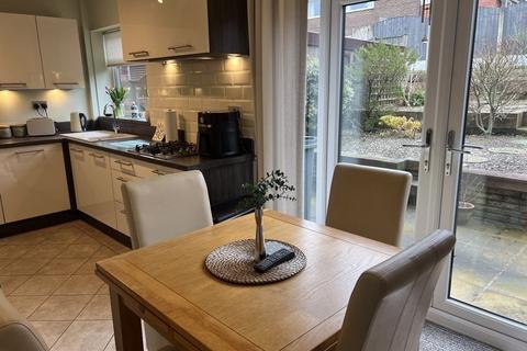 3 bedroom semi-detached house for sale, George Street, Oldham OL2