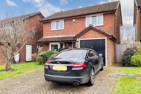 4 bedroom detached house for sale, Chestnut Walk, Pulborough, West Sussex