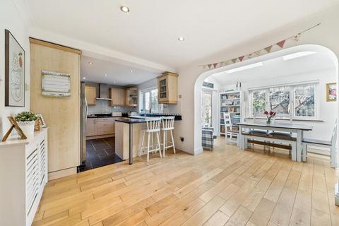 30 Maywater Close, South Croydon, CR2 0RS