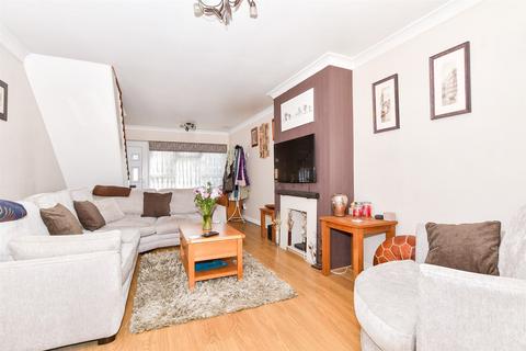 3 bedroom terraced house for sale, Hall Road, Aylesford, Kent