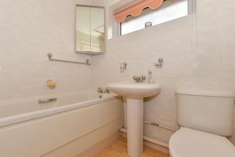 17 Cobdown Close, Ditton, Aylesford, ME20 6SZ