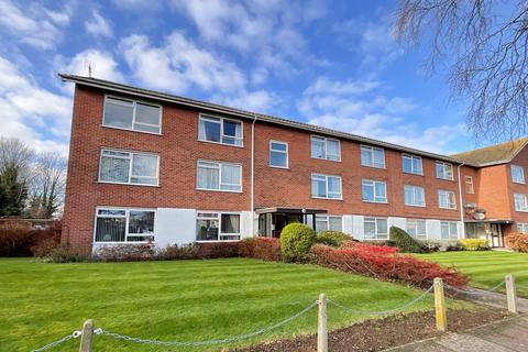 2 bedroom flat for sale, Colbert Avenue, Southend-on-Sea SS1