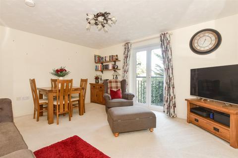 2 bedroom flat for sale, Browning Drive, Wickford, Essex