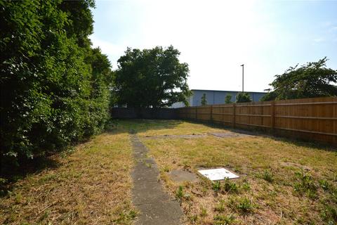 97 Beavers Crescent, Hounslow, TW4 6EU