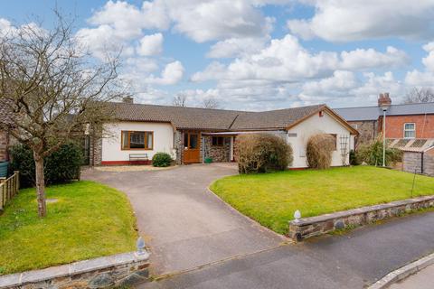 3 bedroom detached bungalow for sale, Churchlands, Bow, EX17