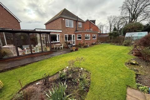 4 bedroom detached house for sale, Fieldon Close, Shirley, Solihull