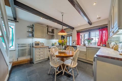 3 bedroom cottage for sale, 30-32 Dean Lane, Sowerby Bridge