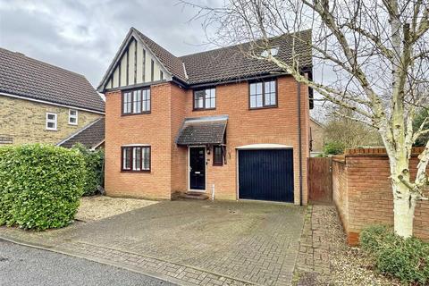 27 Framlingham Way, Great Notley, Braintree, CM77 7YY