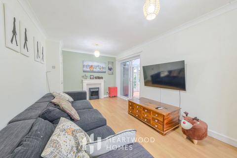 undefined, Beverley Gardens, St Albans AL4 9BJ