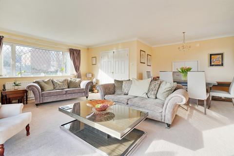 37 Burlington Road, Sheffield, S17 3NQ