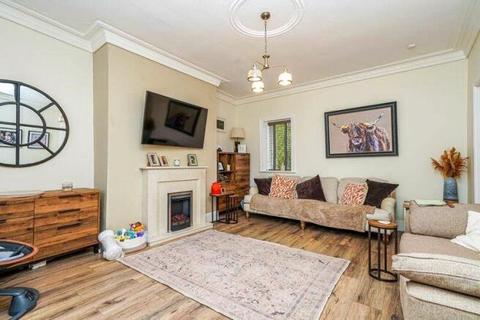 2 bedroom terraced house for sale, Thornhill Road, Brighouse, West Yorkshire, HD6