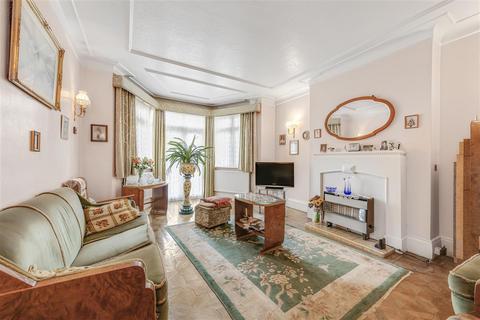 4 bedroom semi-detached house for sale, London NW10