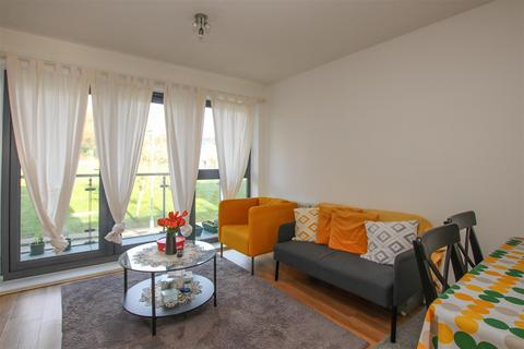 2 bedroom apartment for sale, Rollason Way, Brentwood