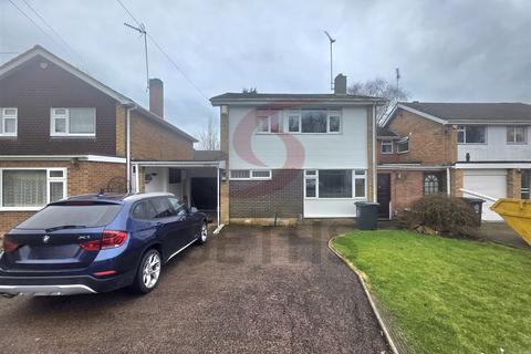 3 bedroom detached house to rent, Kingsway Road, Leicester LE5