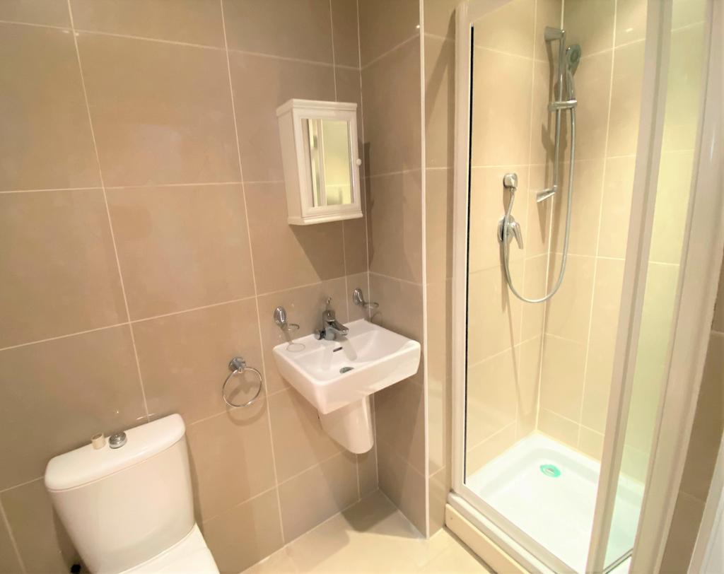 Family shower room