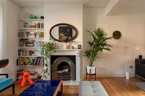 15 Lindley Road, London, E10 6QT